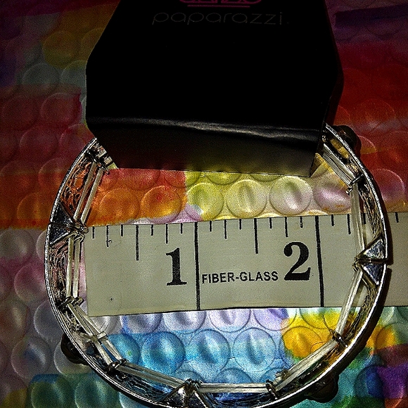 PAPARAZZI WILD WEST STORY GREEN BRACELET - Picture 15 of 15